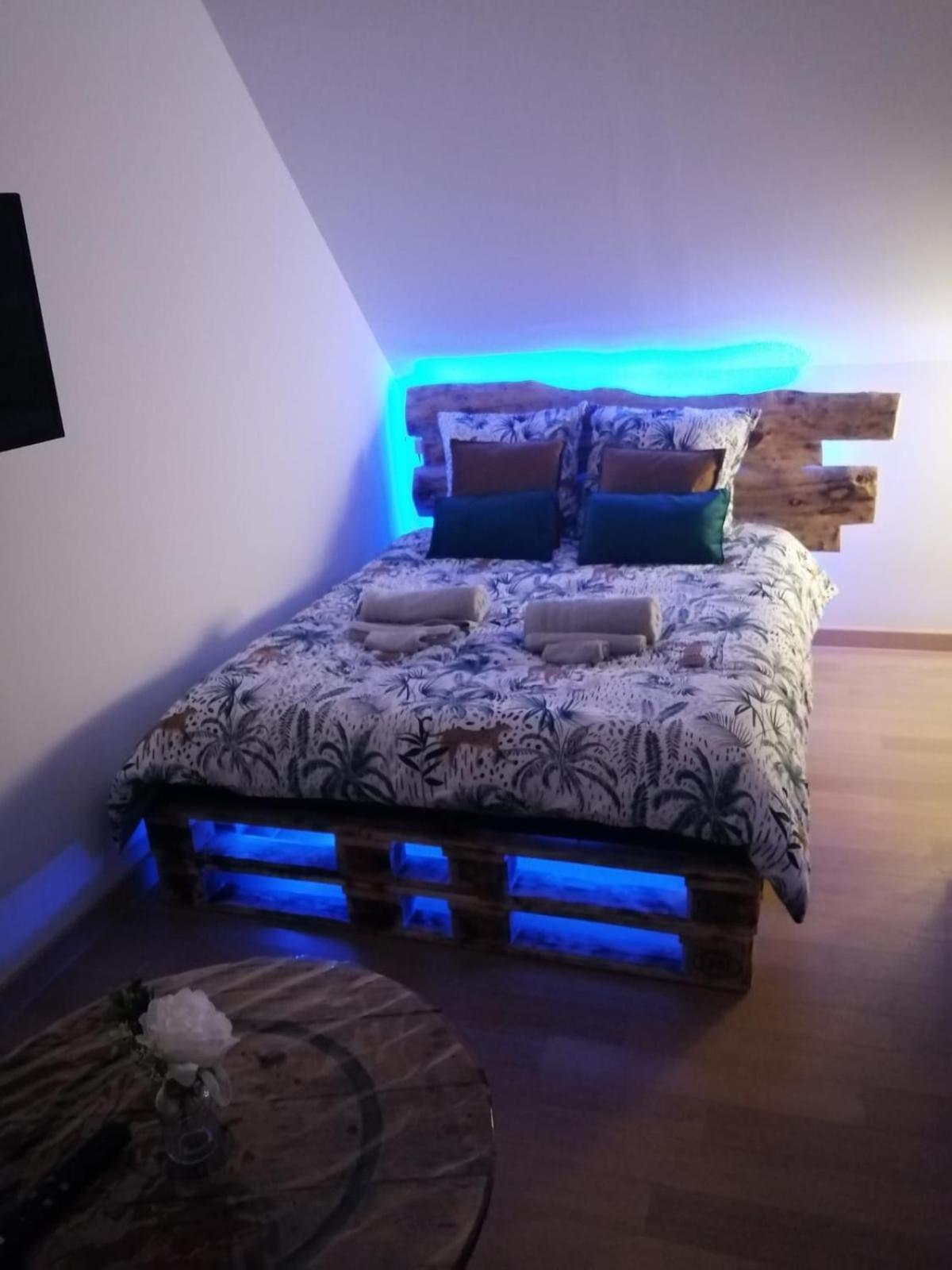La Vie La Apartment
